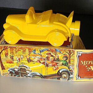 Avon wild country aftershave model A full